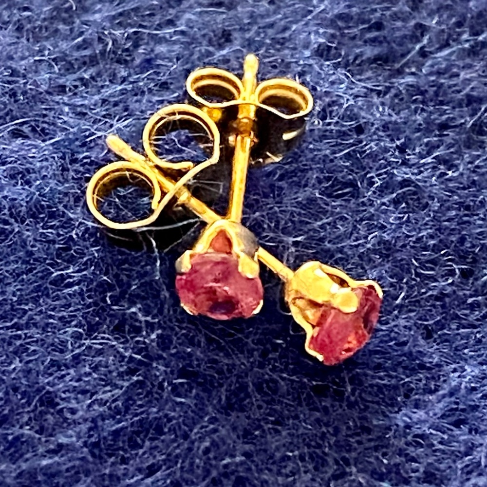 Ruby Gold Stud Earrings - image 1